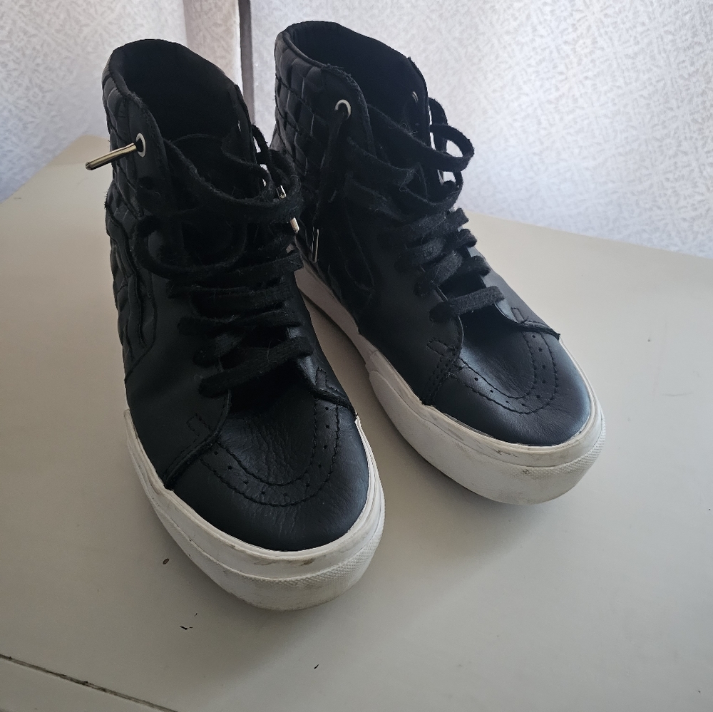 Woven leather SK8-Hi Vans
